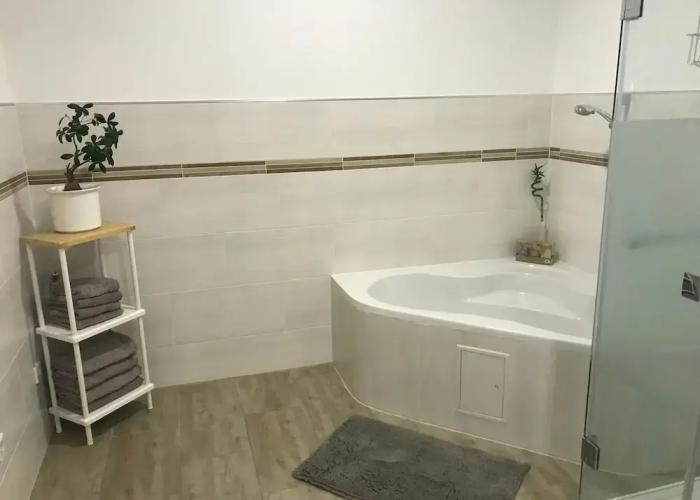Ferienwohnungen AKH Home