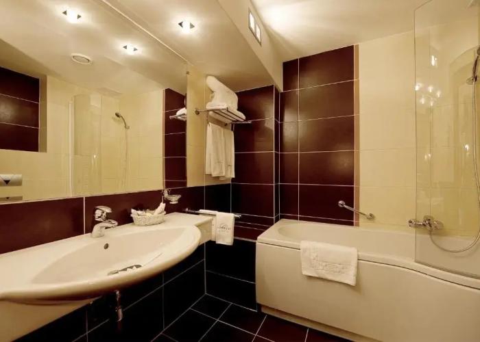 Hotel Clermont