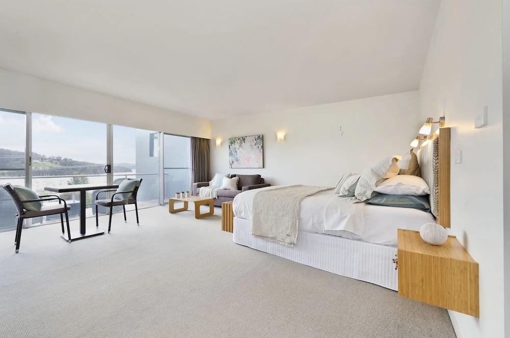 фото The Cove Kettering