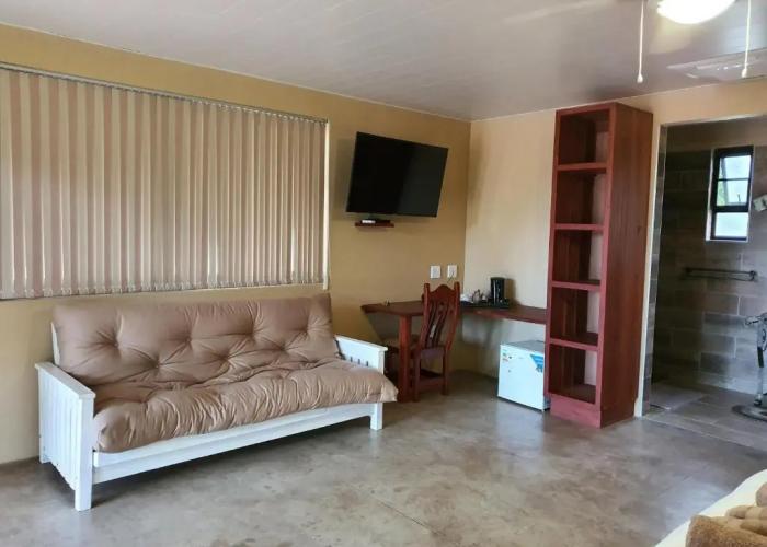 Callies Game Lodge Safaris
