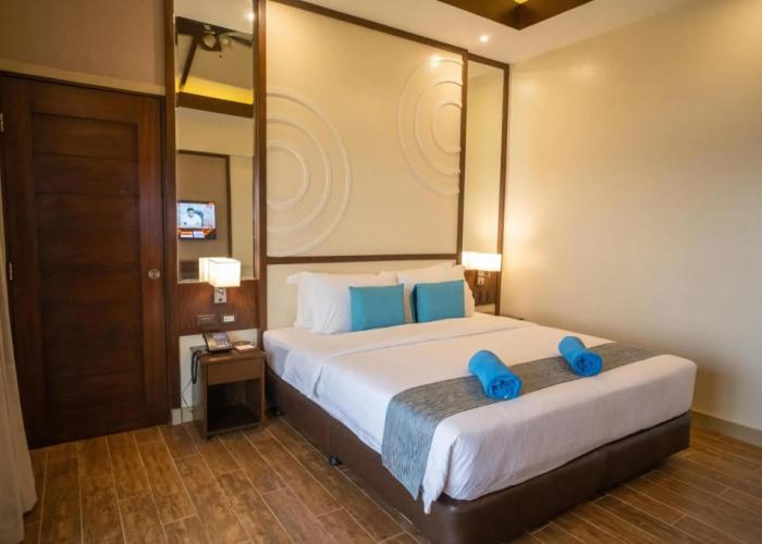 Parklane Bohol Resort and Spa