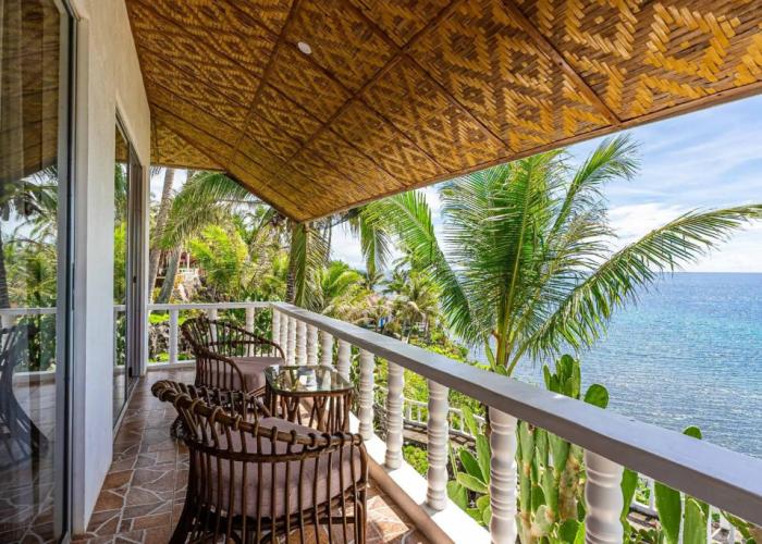 Blue Star Dive & Resort