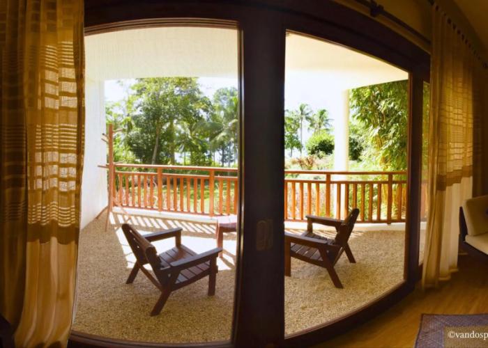 Amun Ini Beach Resort & Spa