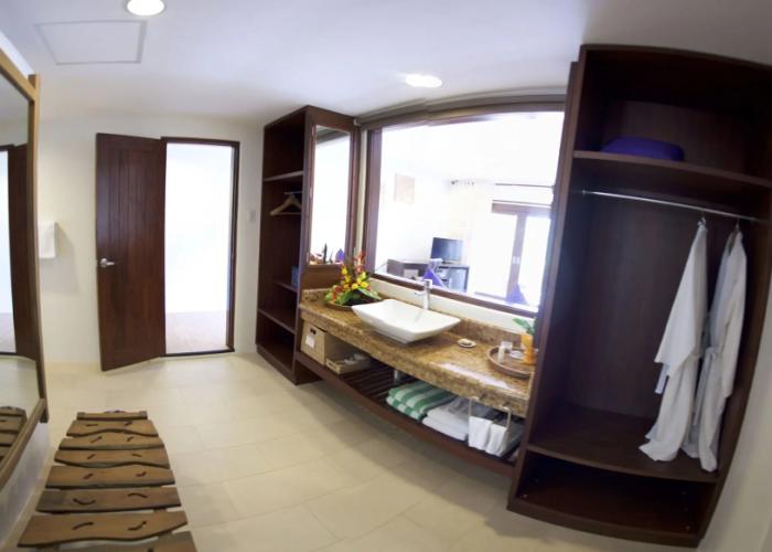 Amun Ini Beach Resort & Spa