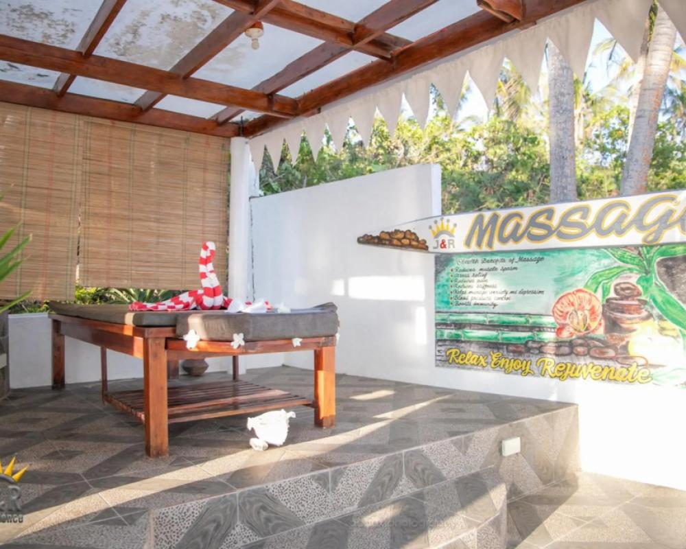 фото J&R Residence