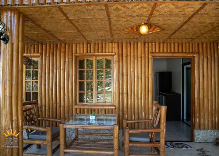 J&R Residence