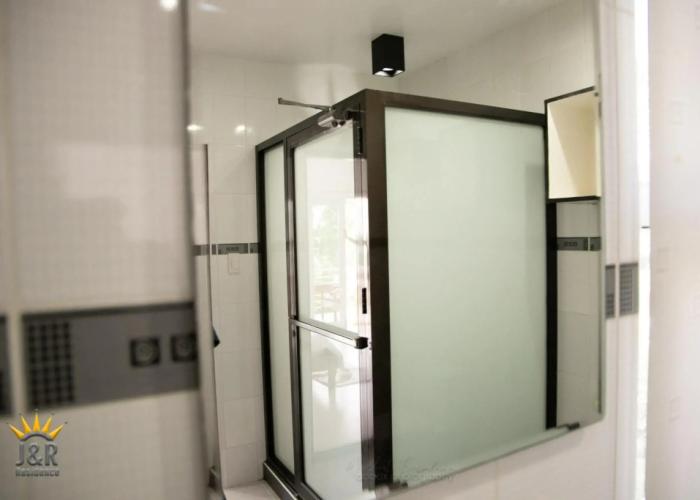 J&R Residence