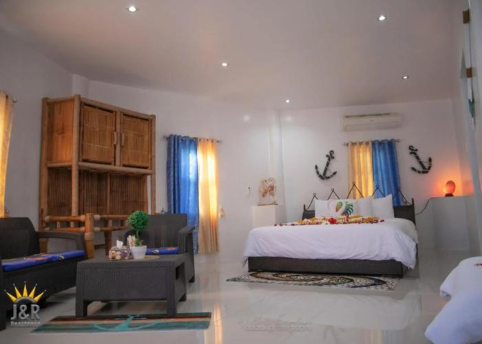J&R Residence