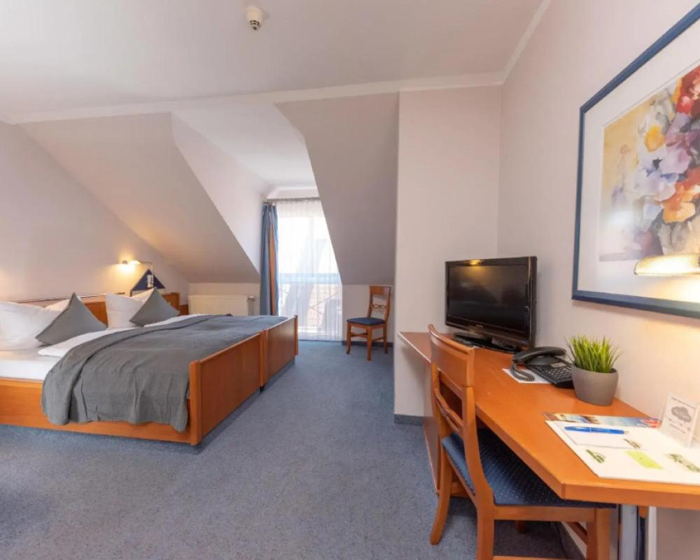 фото Hotel DHVEC