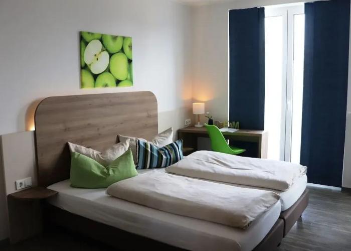 Hotel M24