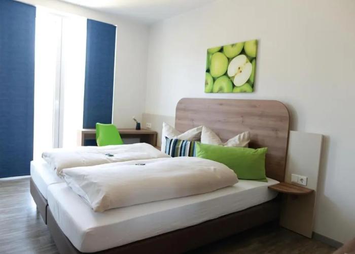 Hotel M24