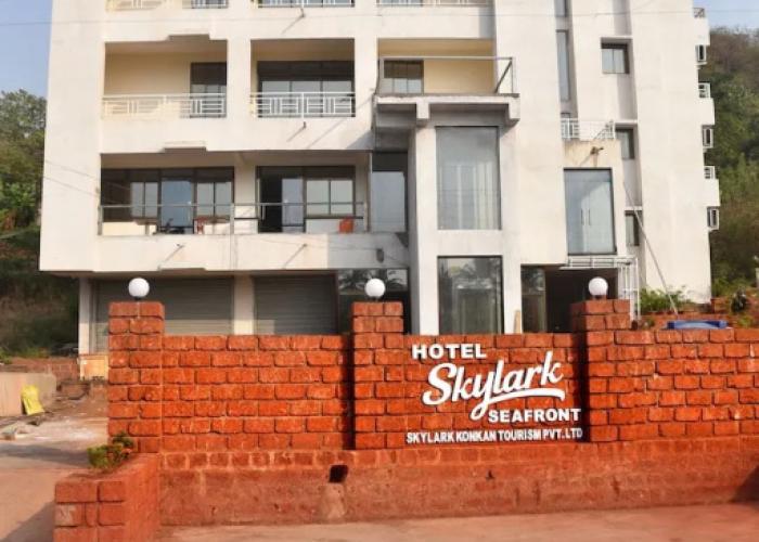The Byke Skylark Seafront Resort, Dapoli
