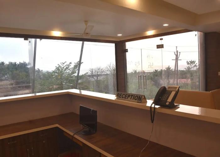 The Byke Skylark Seafront Resort, Dapoli