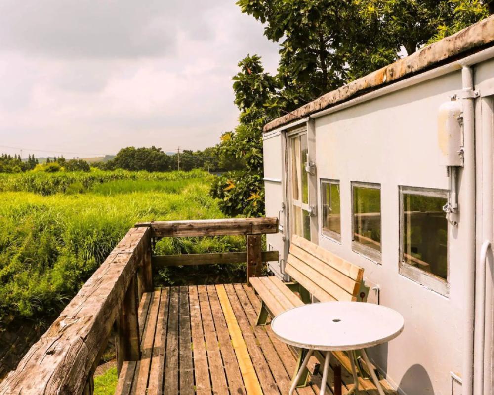 фото Kuju Aid Station