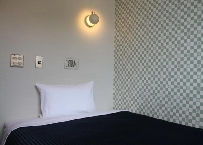 HOTEL LiVEMAX Mihara Ekimae