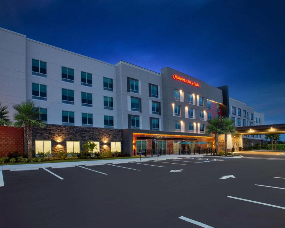 Hampton Inn & Suites North Port