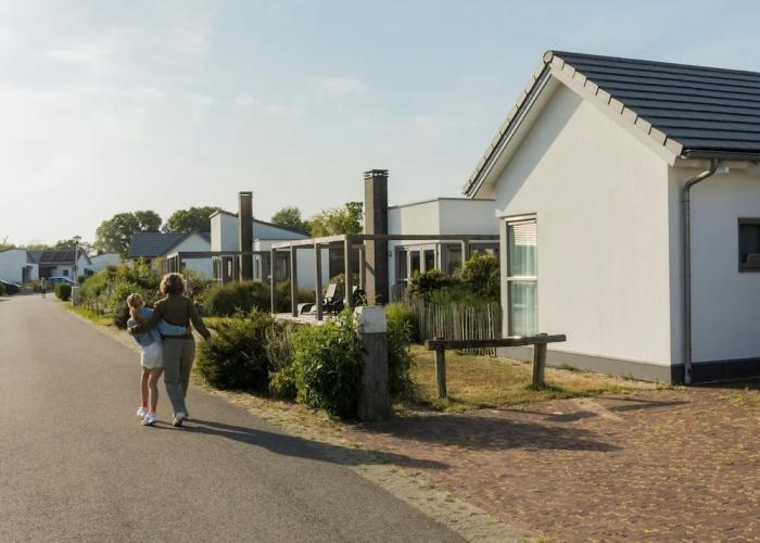 Detached Single Story Holiday Home Near the Sea