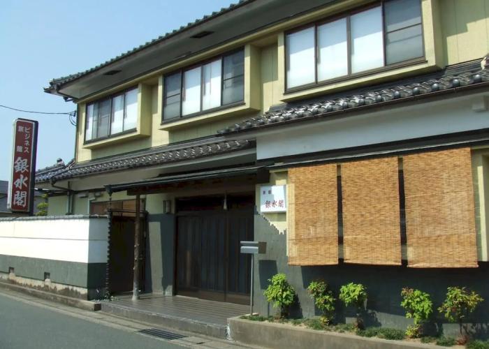 Ryokan Ginsuikaku