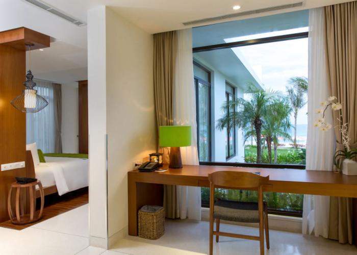 Cam Ranh Riviera Beach Resort & Spa