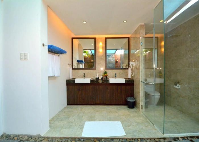 Ocean Waves Resort
