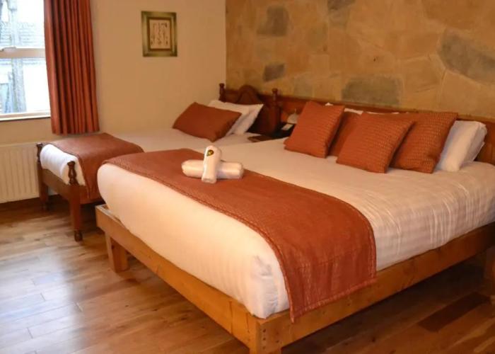 Walsh's Hotel