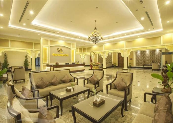 Grand Amara Hotel