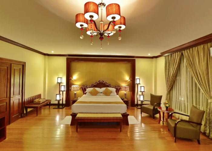 Aureum Palace Hotel & Resort