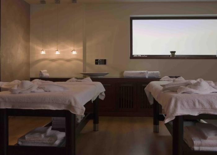 Valis Resort