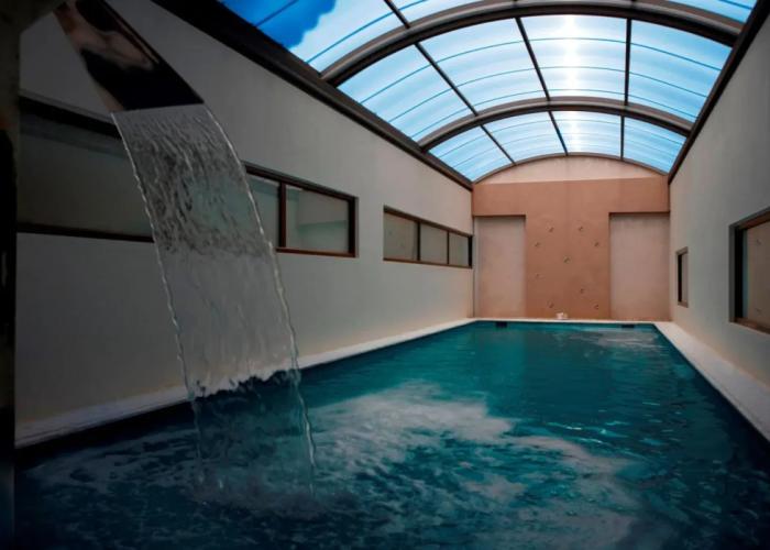 Valis Resort
