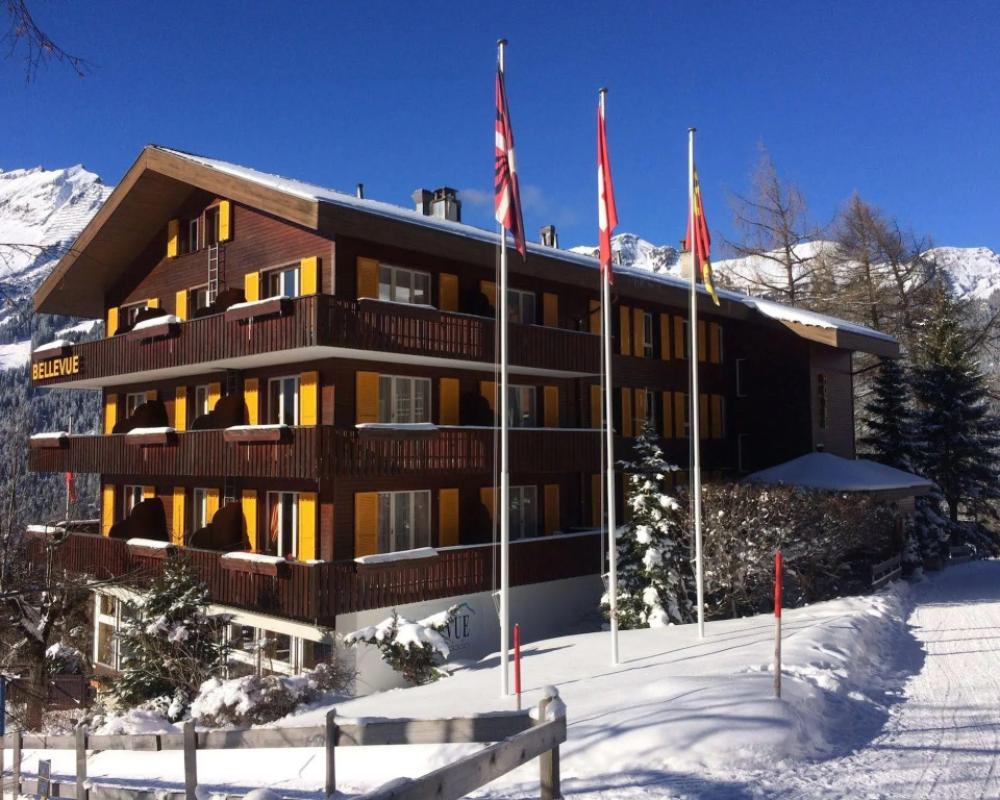 Hotel Bellevue - Traditional Swiss Hideaway