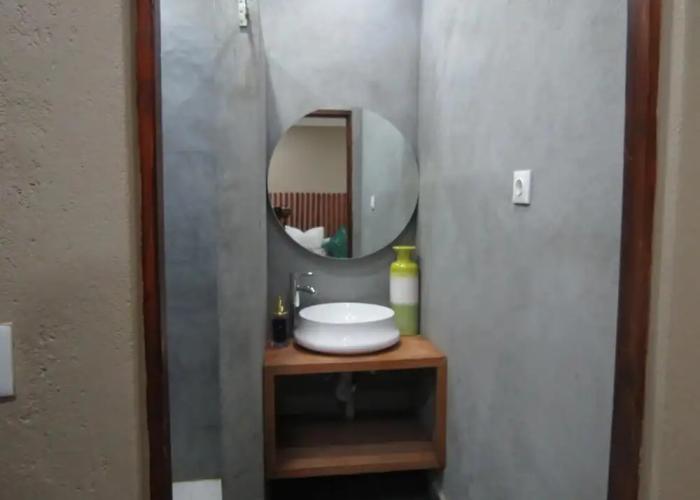 Nkanhe Lodge