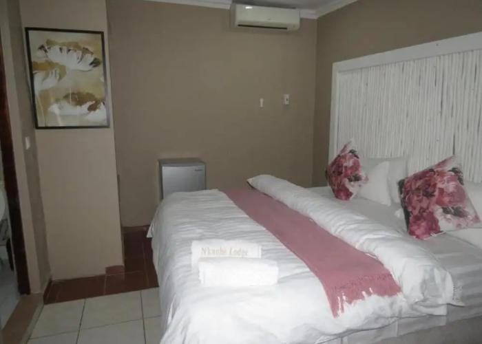 Nkanhe Lodge