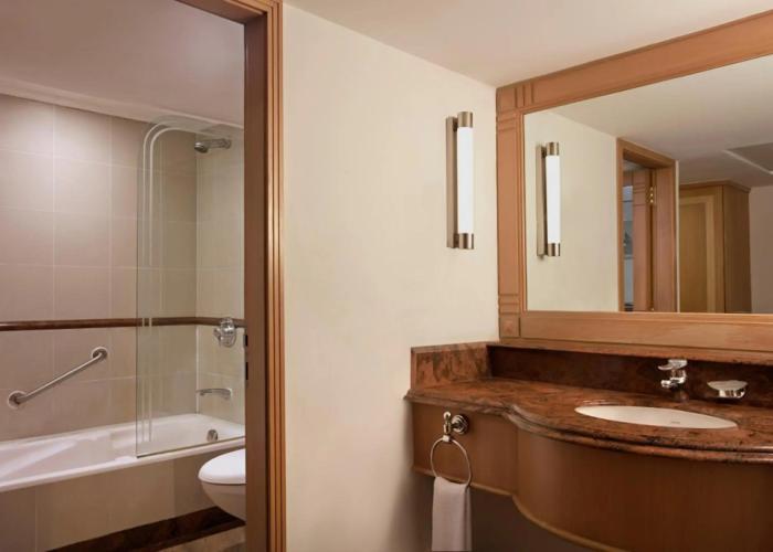 Le Meridien Kochi