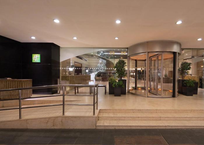 Holiday Inn Cochin, an IHG Hotel