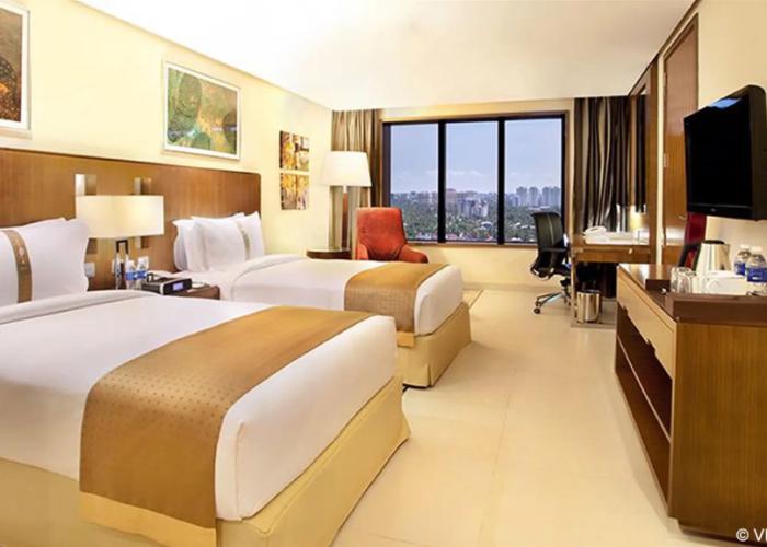Holiday Inn Cochin, an IHG Hotel