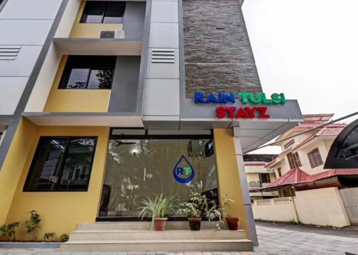 Itsy Hotels Rain Tulsi Stayz, Palarivattom Junction