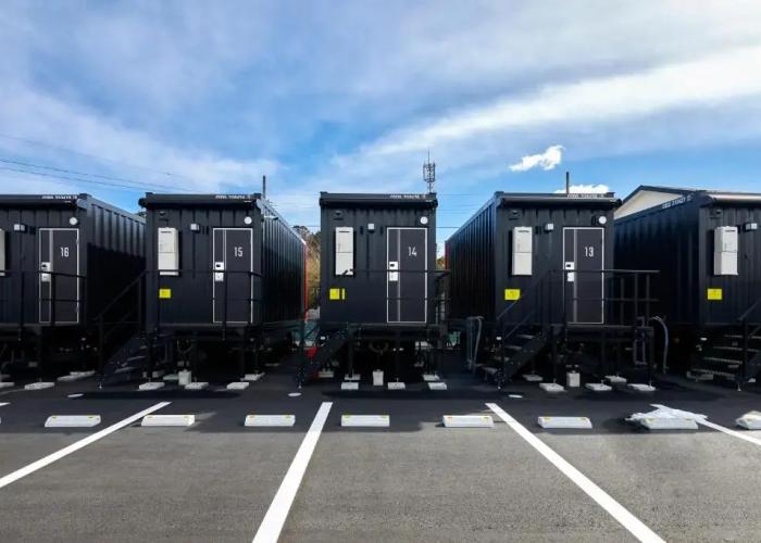 HOTEL R9 The Yard Inabe
