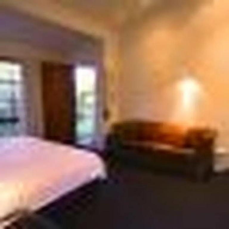 фото Hideaway Studio Accommodation