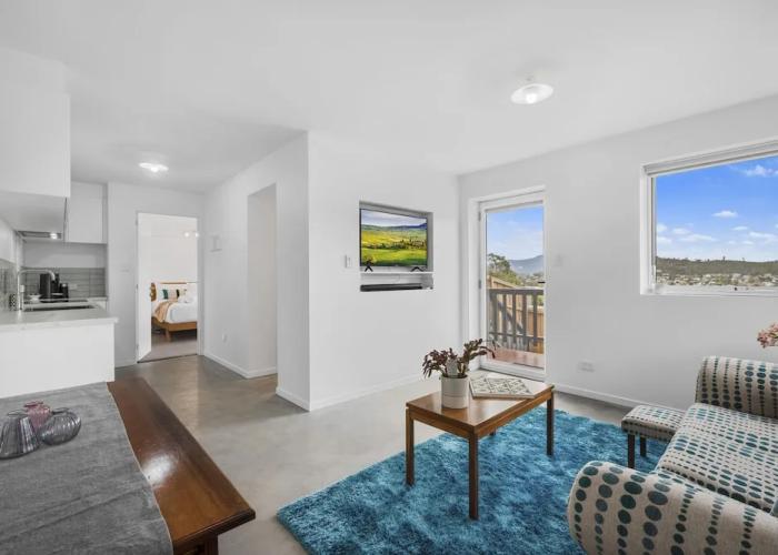 Cosy Cottesloe - Mount Wellington View