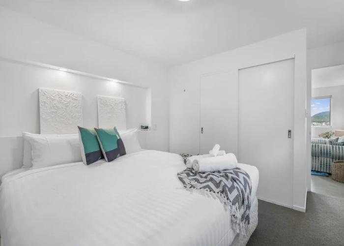 Cosy Cottesloe - Mount Wellington View