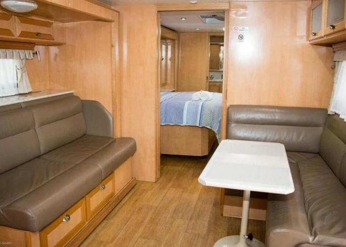 Longford Riverside Caravan Park