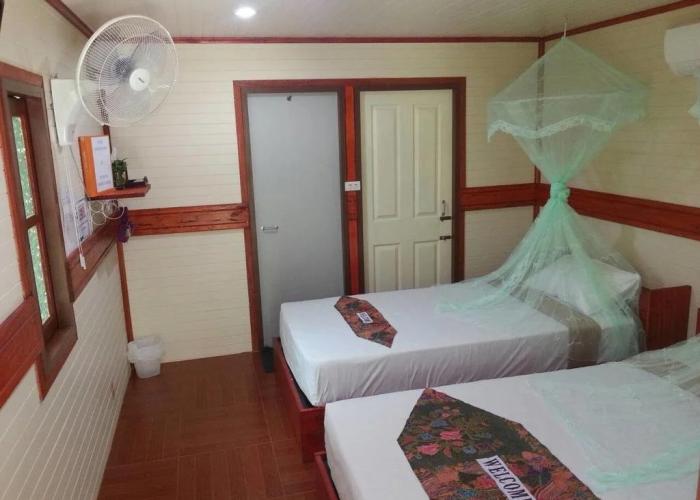The royal bamboo lodge