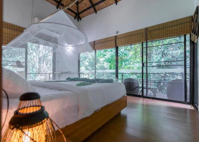 Anurak Community Lodge