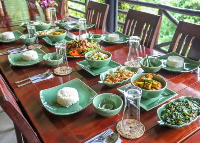 Anurak Community Lodge