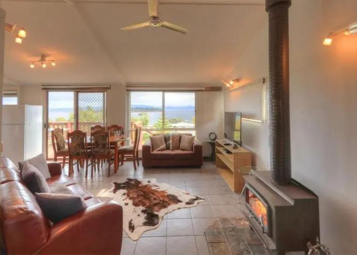 Discover Bruny Island Holiday Accommodation