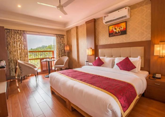Crown Valley Thekkady