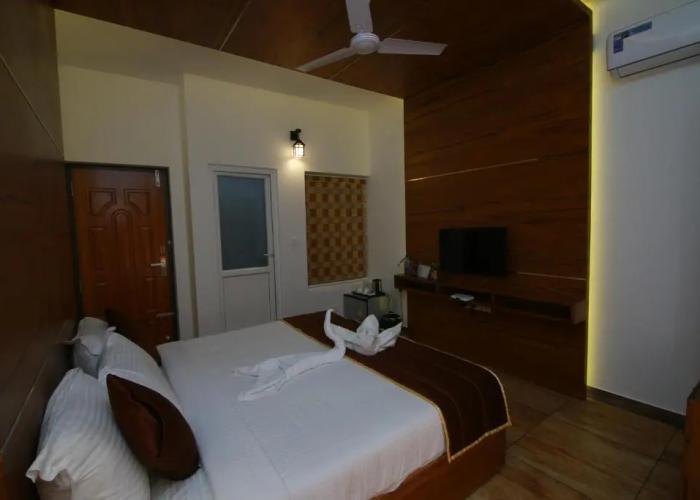 Palette Hill View Resort