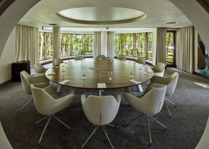 Hotel Narvil Conference & Spa