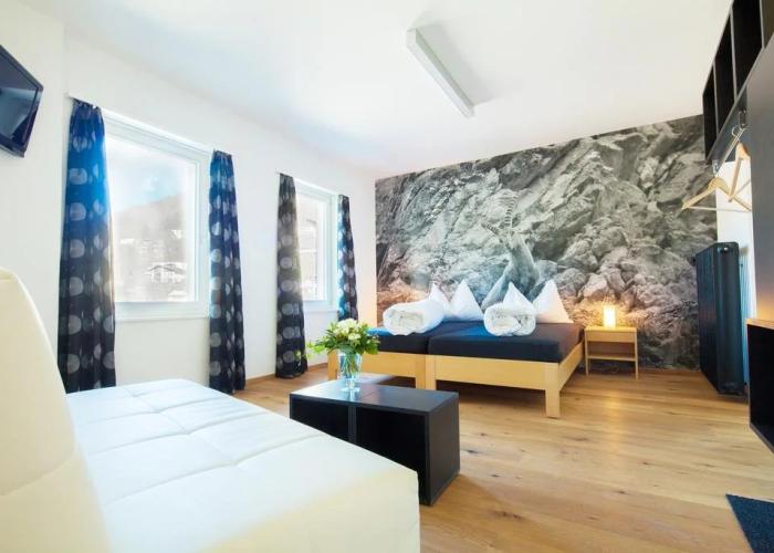 Hotel Rätia