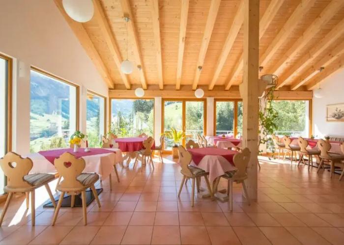 Hotel Cuntera